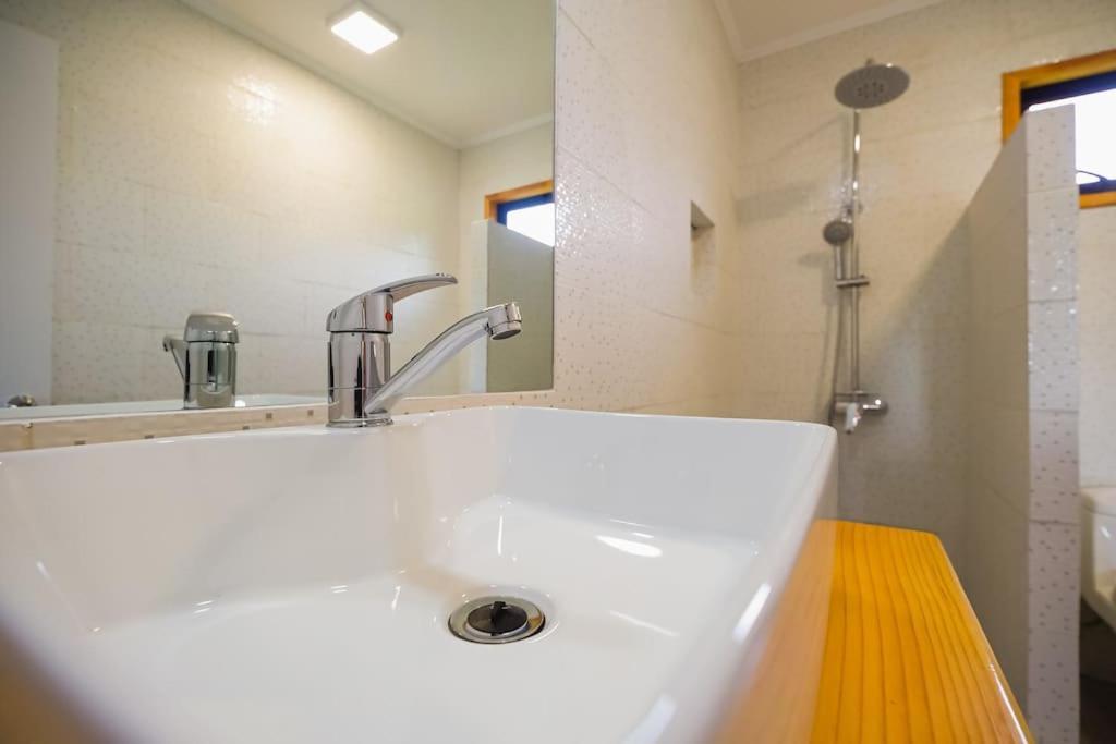 Moderna Cabana En Villarrica Bagian luar foto